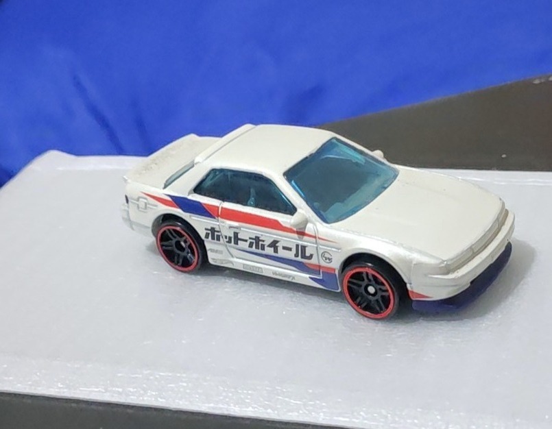 Nissan Silvia (S13) (white)