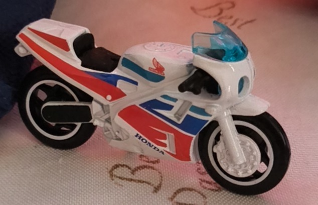 1 2025 Honda VFR750R (RC30) HW Moto