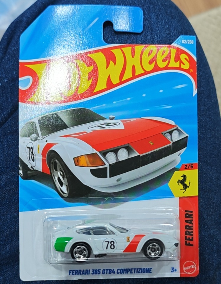 Ferrari 365 GTB4 Competizione
