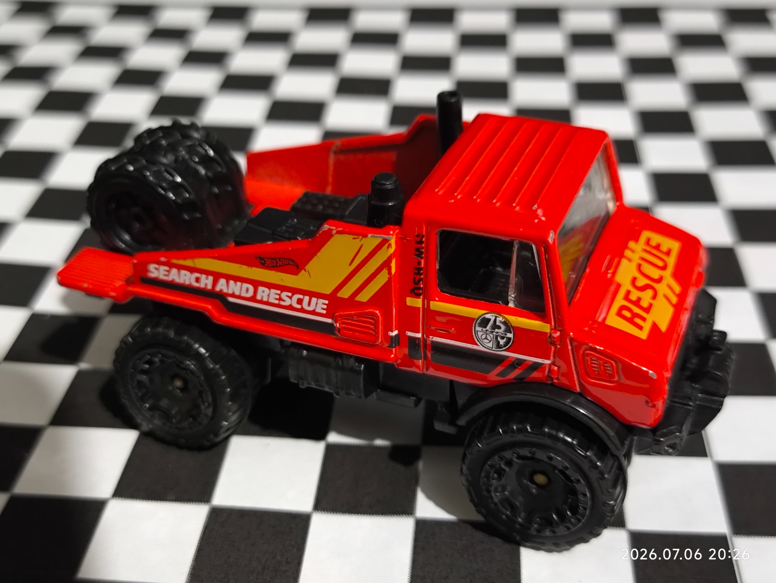 Mercedes-Benz Unimog 1300 HW Rescue