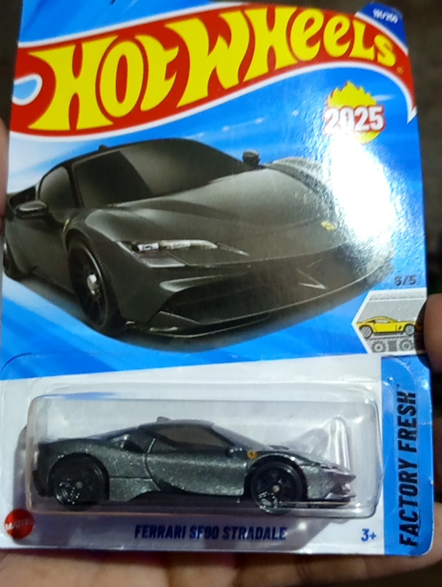 Ferrari SF90 Stradale (2nd Color)