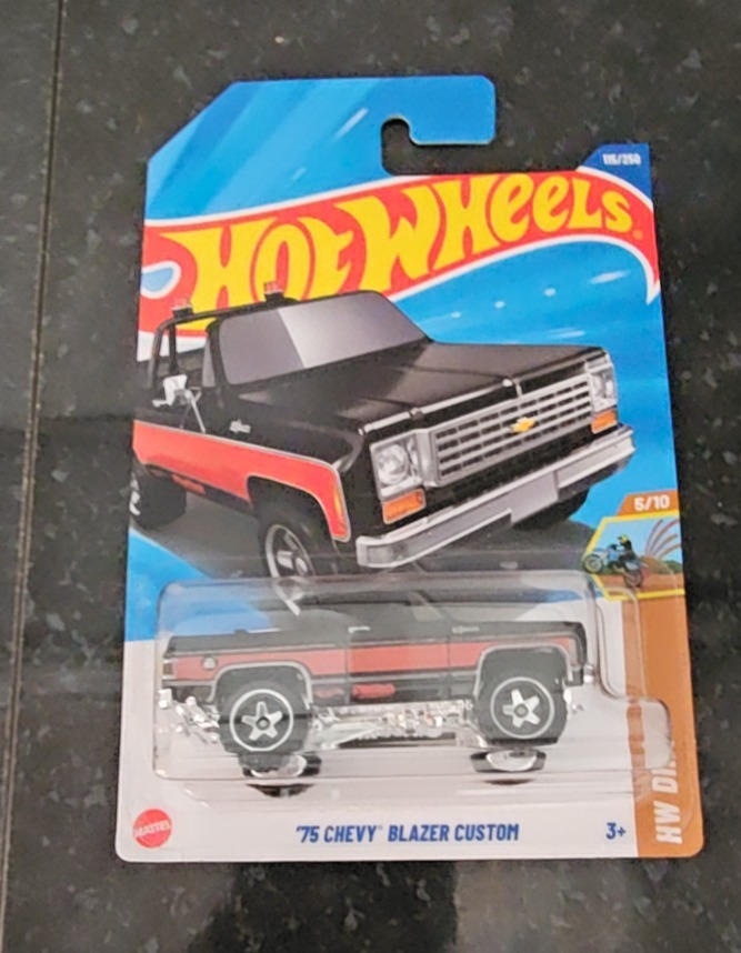 '75 Chevy Blazer Custom (Black and Red)