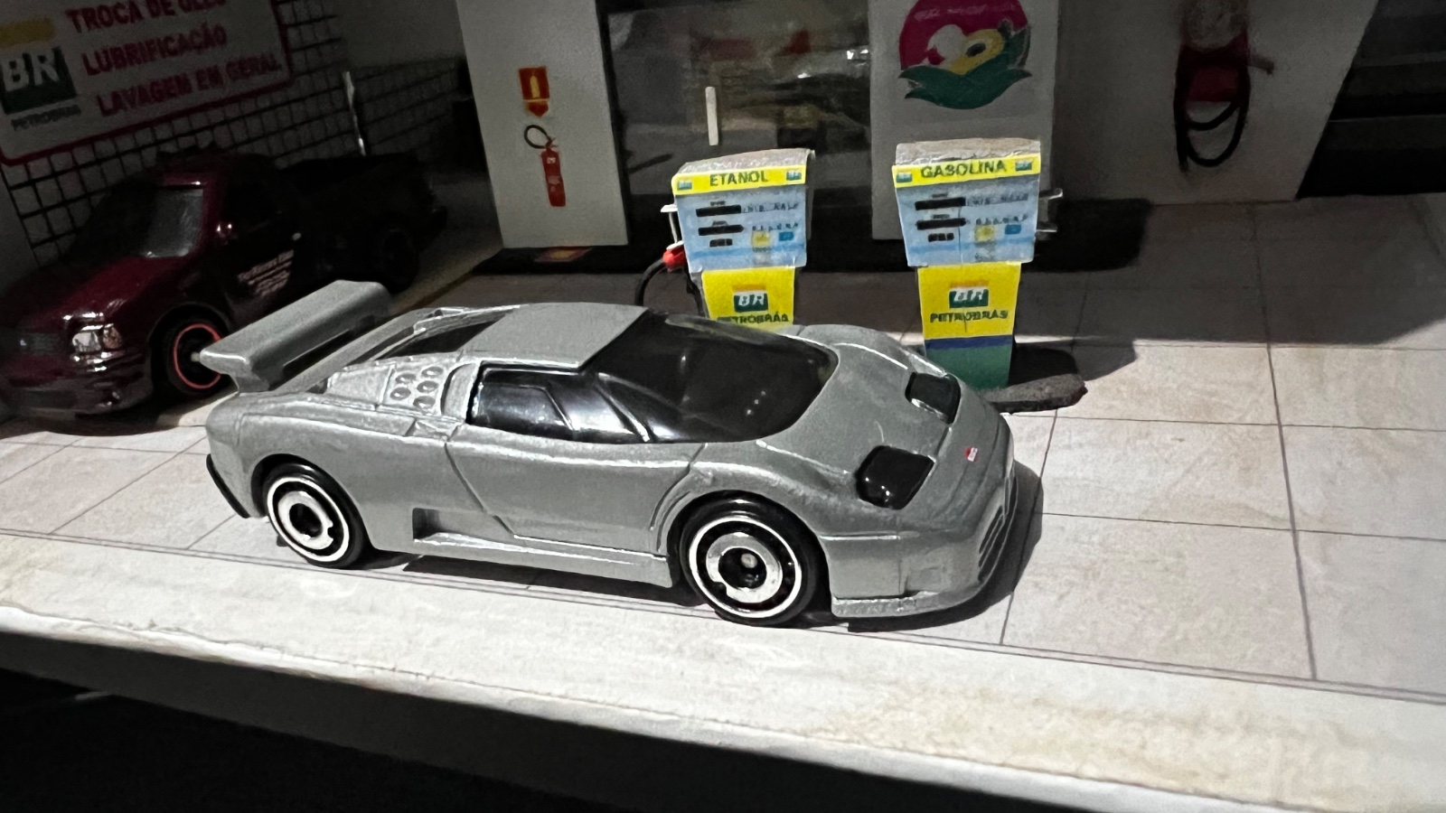 '94 Bugatti EB110 SS.