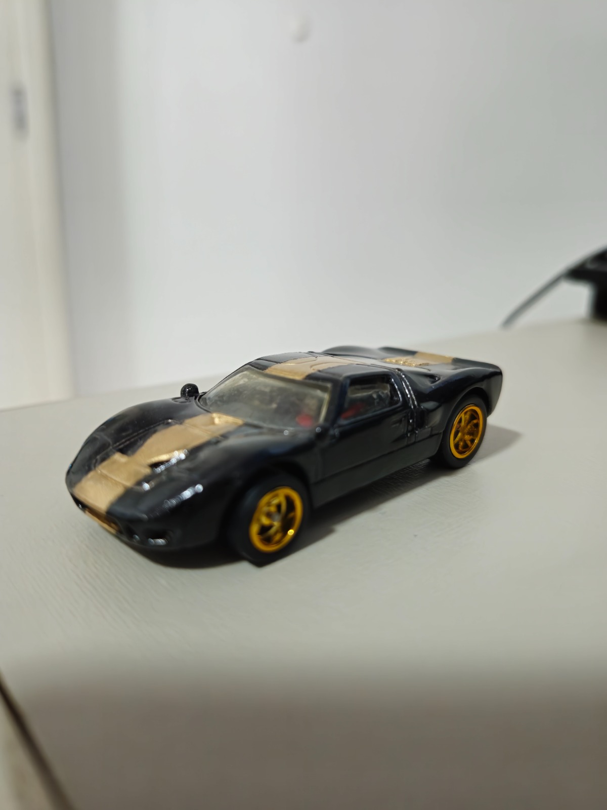 Ford GT-40