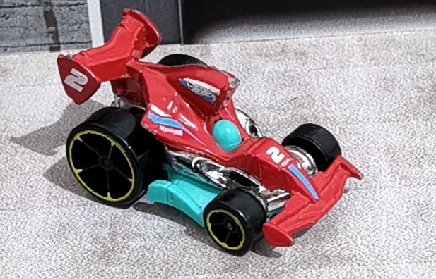 Tarmac Attack (Red)
