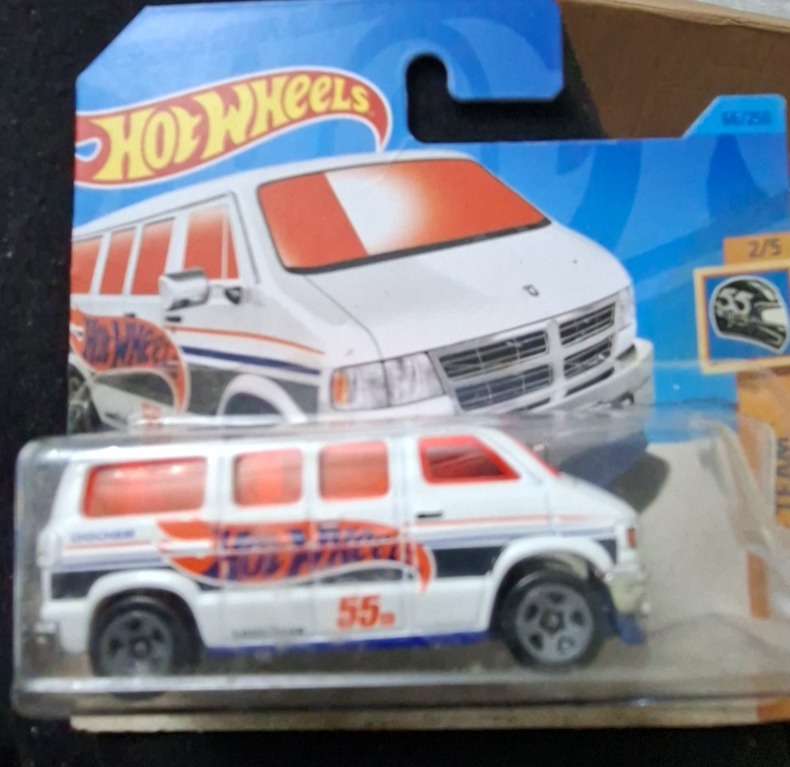 Dodge Van (White)