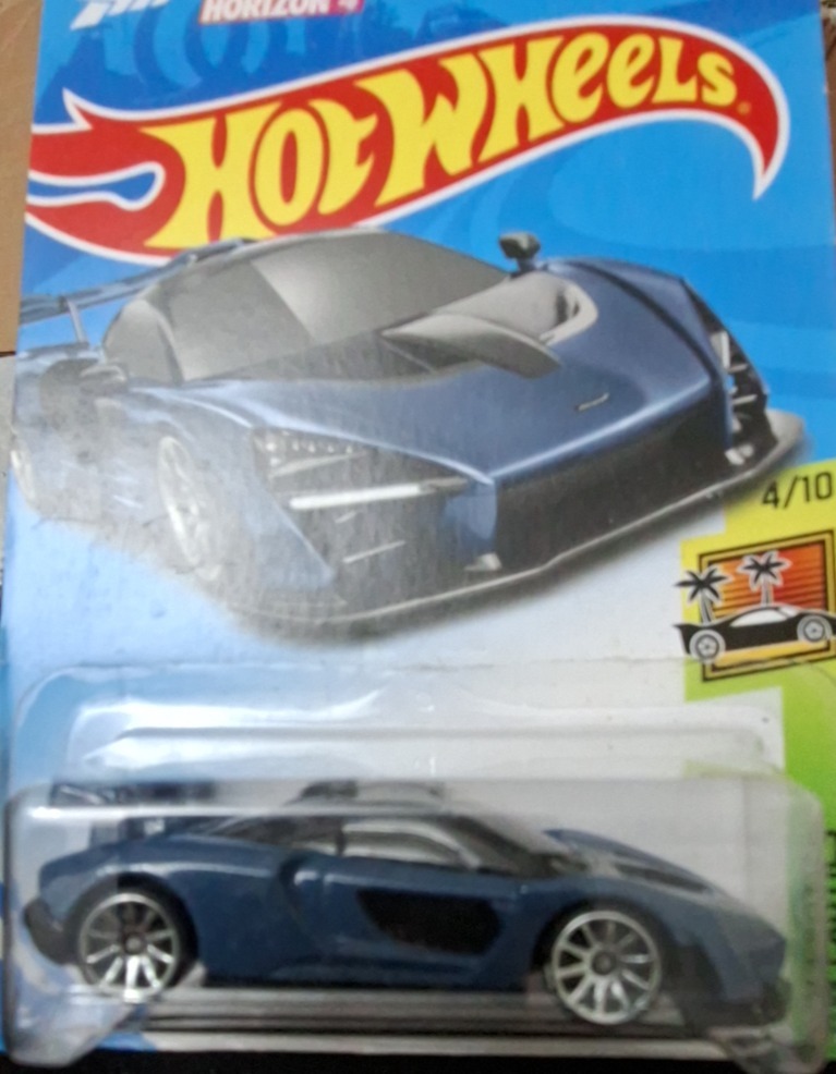 McLaren Senna (Blue)