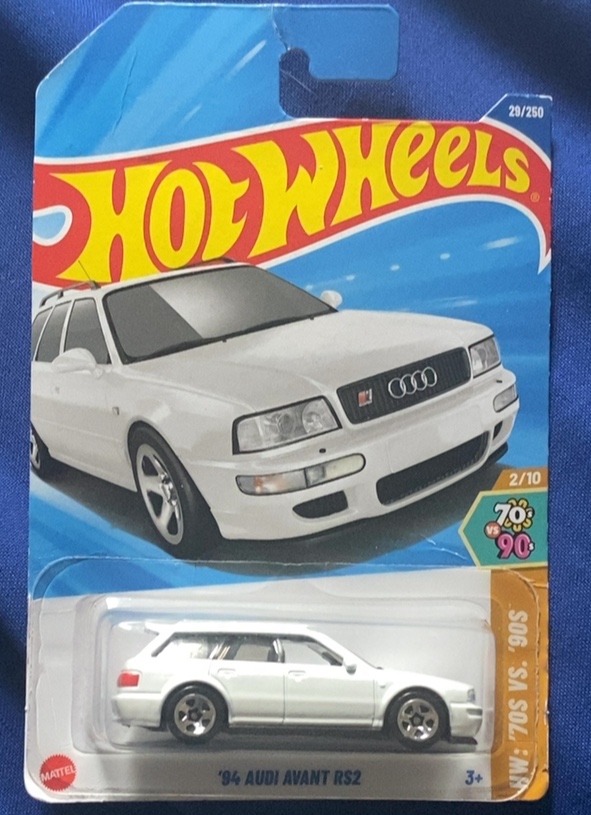 '94 Audi Avant RS2 (White)