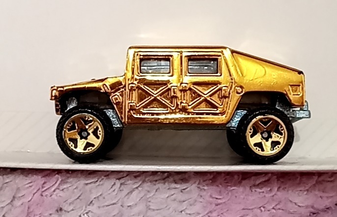 Humvee general motors 