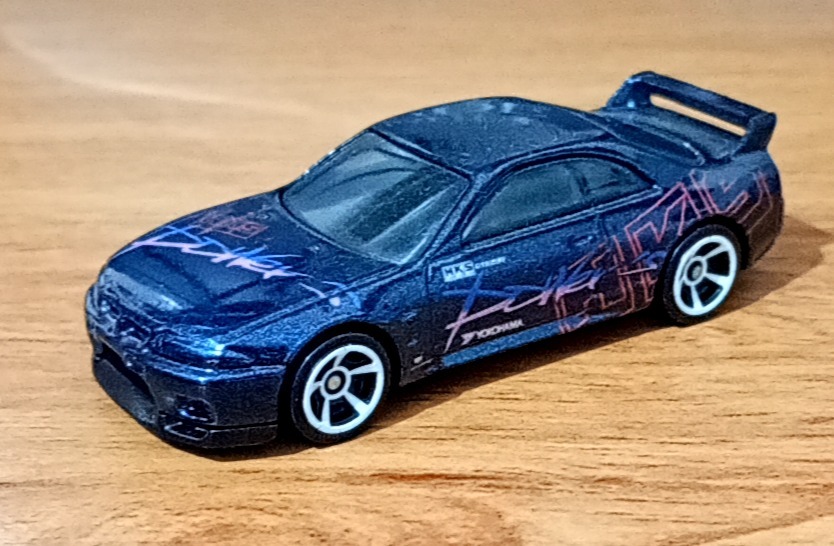 Nissan Skyline GT-R (BCNR33) (Black)