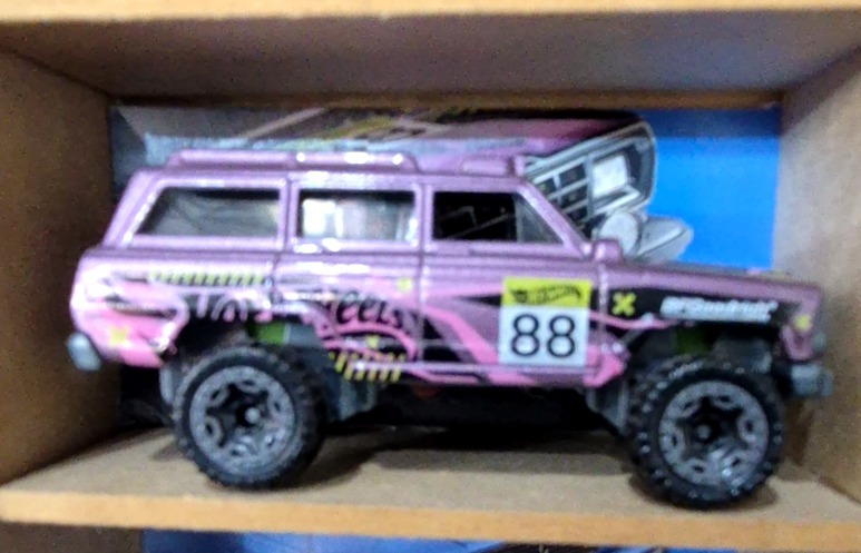 Jeep Wagoneer