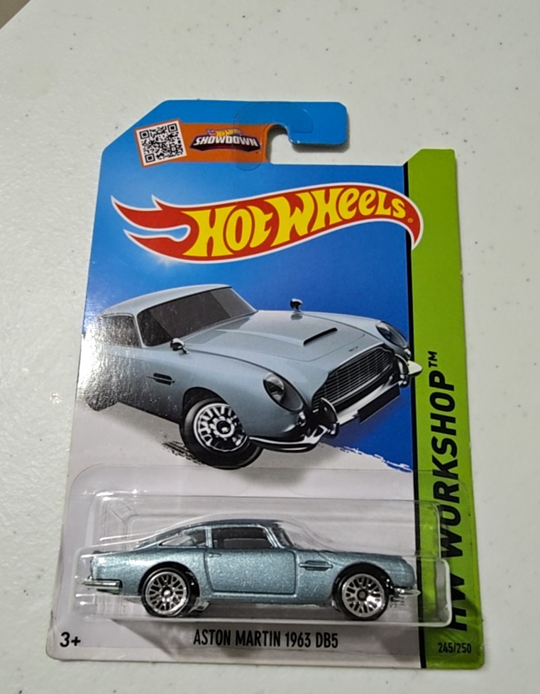 Aston Martin DB5