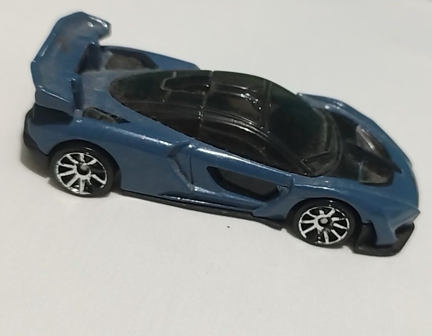 McLaren Senna (Blue)