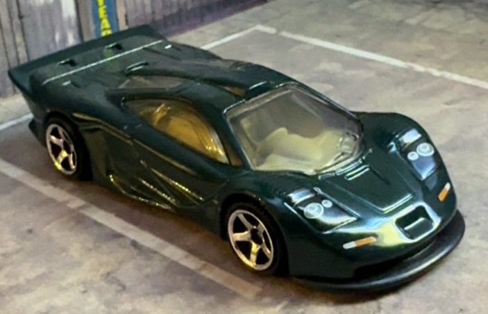 McLaren F1 GTR