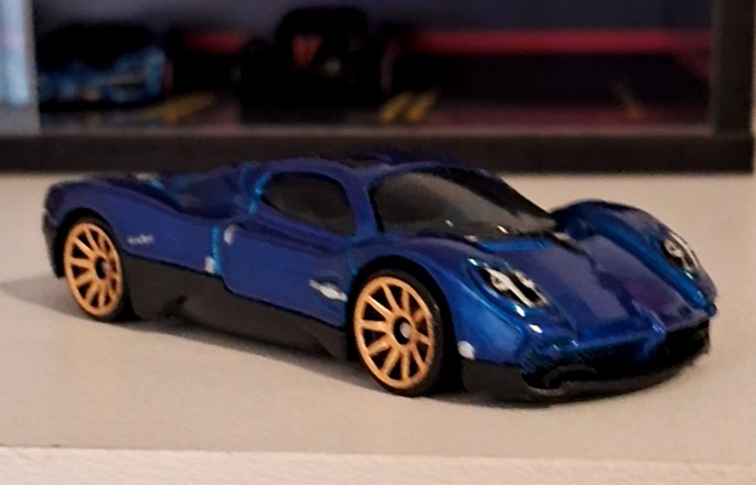 Pagani Utopia