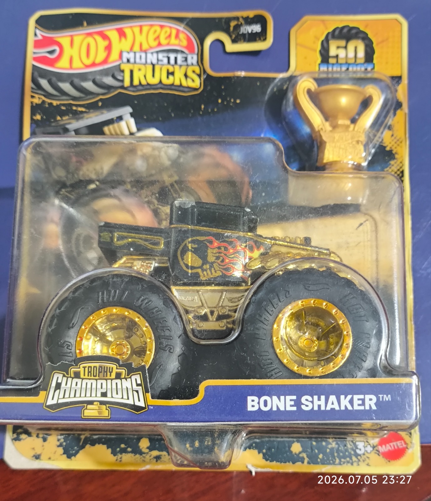 MONSTER TRUCK - Bone Shaker 50 Anos