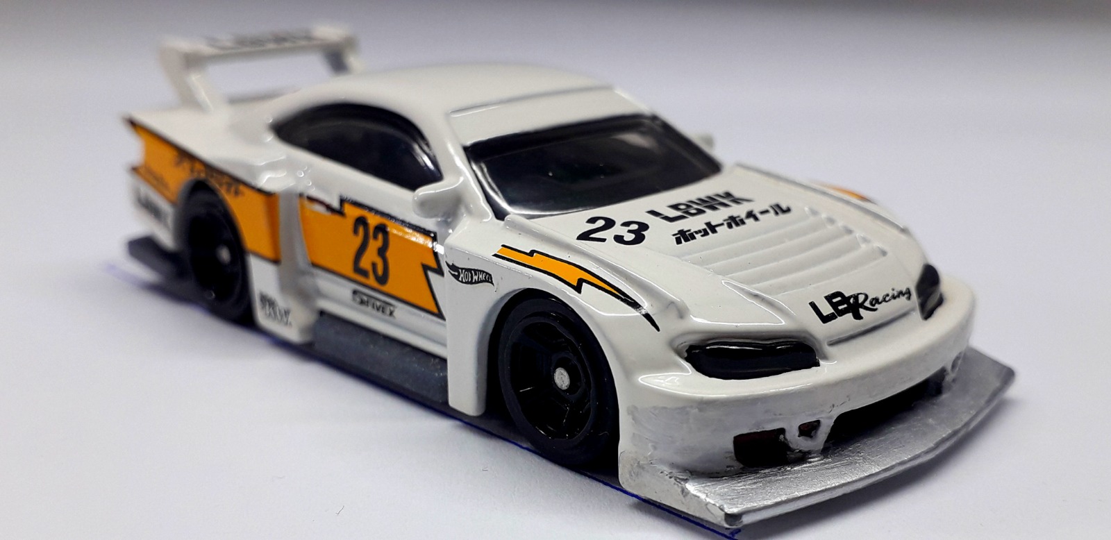 LB Super Silhouette Nissan Silvia (S15) (White)