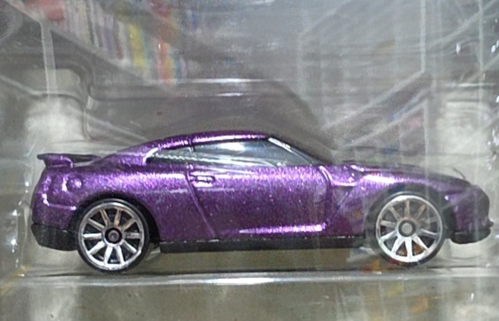 2009 Nisaan GT-R (R35)
