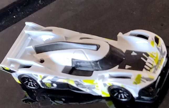 Peugeot 9X8 Hypercar