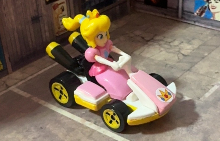 Princess Peach Standard Kart