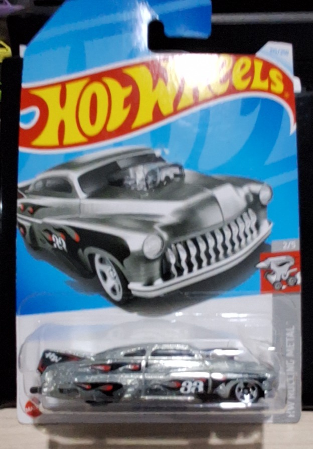 Drag Merc 49