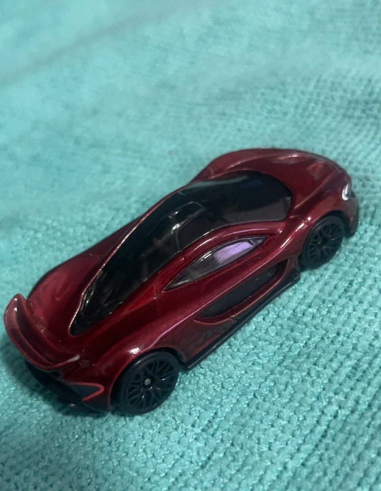 McLaren P1