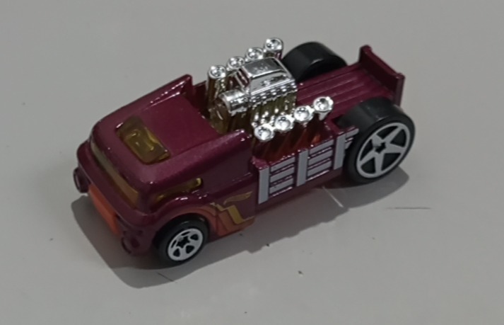Crate Racer DHP24