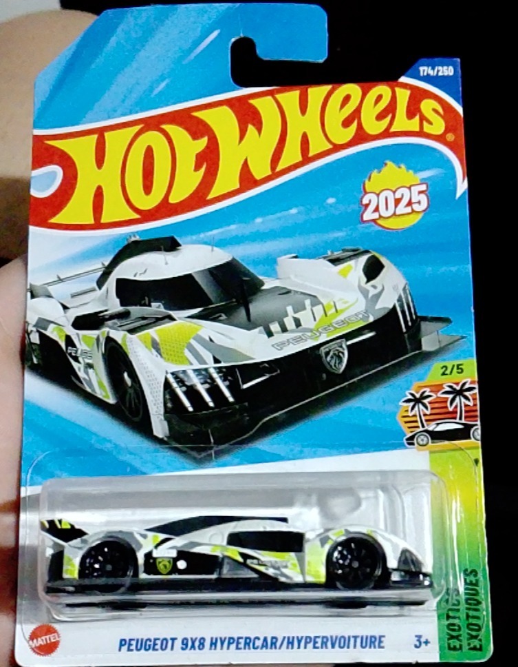Peugeot 9X8 Hypercar