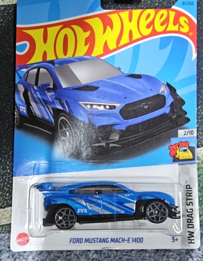 Ford Mustang Mach-E 1400