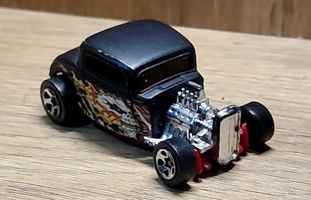 32 Ford Roadster (também conhecido como Deuce Roadster)