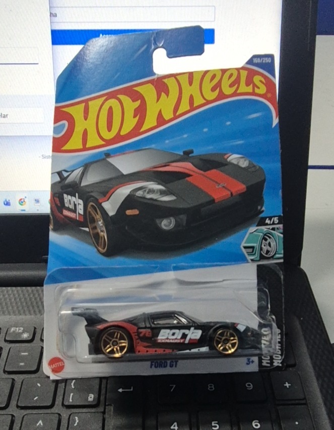 Ford GT