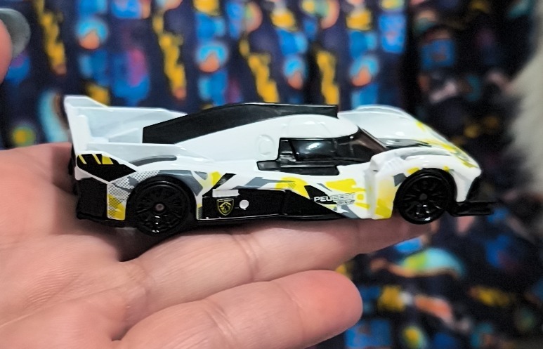 Peugeot 9X8 Hypercar