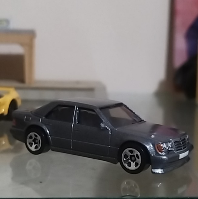 Mercedes-Benz 500 E 