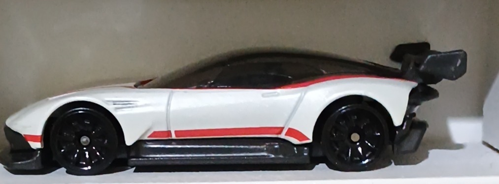 Aston Martin Vulcan