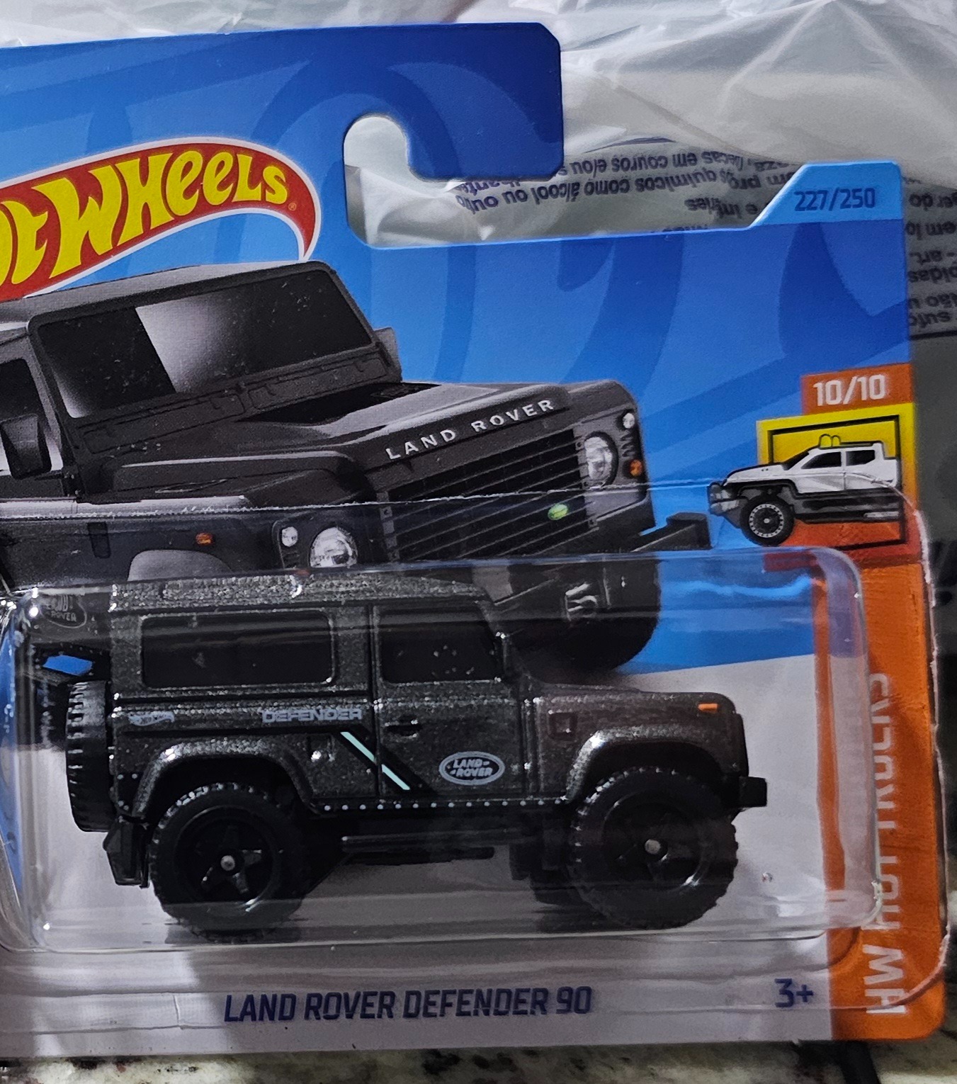 Land Rover Defender 90
