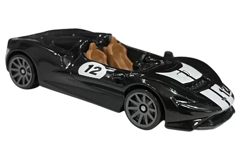 McLaren Elva