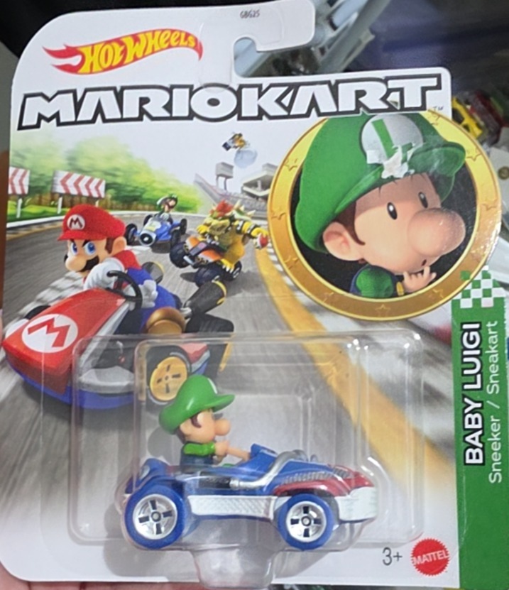 Baby Luigi Sneeker / Sneakart