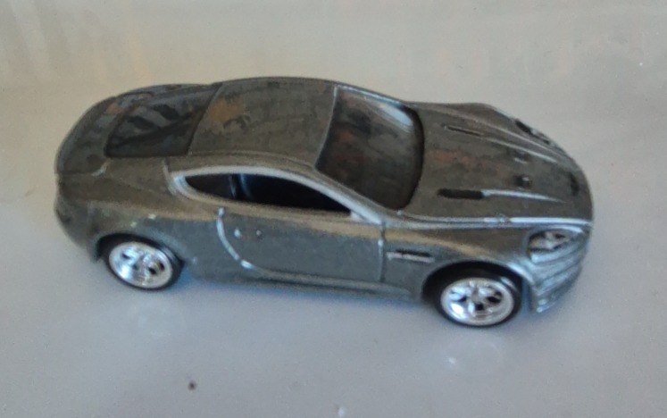 Aston Martin DBS