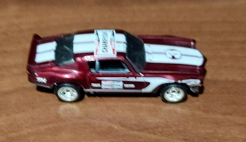 68 COPO Camaro (2nd Color) Muscle Mania GM Walmart Exclusive
