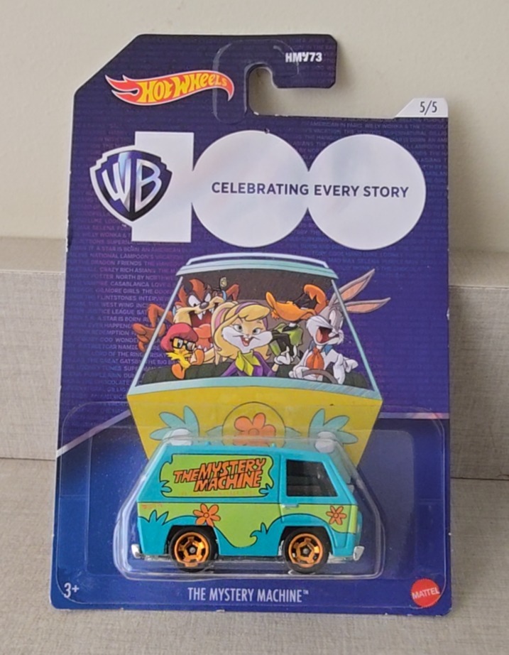 THE MYSTERY MACHINE