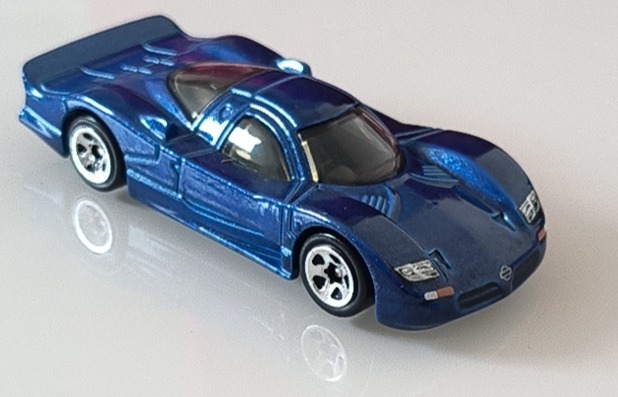 Nissan R390 GT1 (Blue)