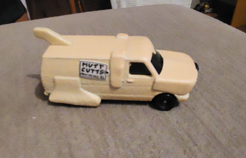 Mutt Cutts Van Pop Culture - Dumb and Dumber