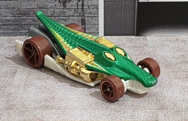 Croc Rod