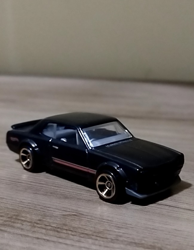 Nissan Skyline H/T 2000GT-X