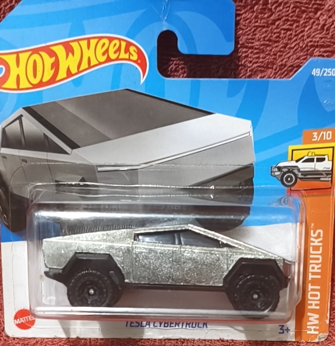 Tesla Cybertruck