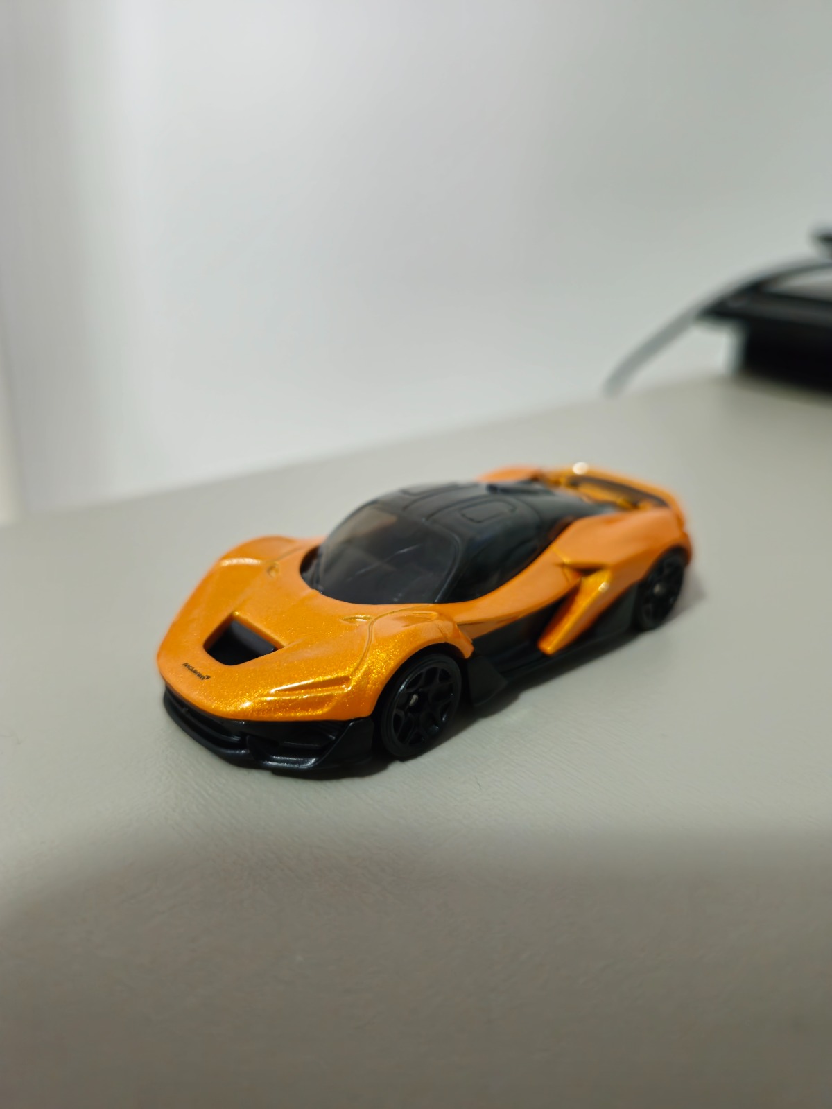 McLaren W1