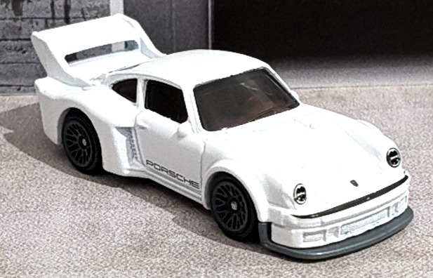 Porsche 934.5