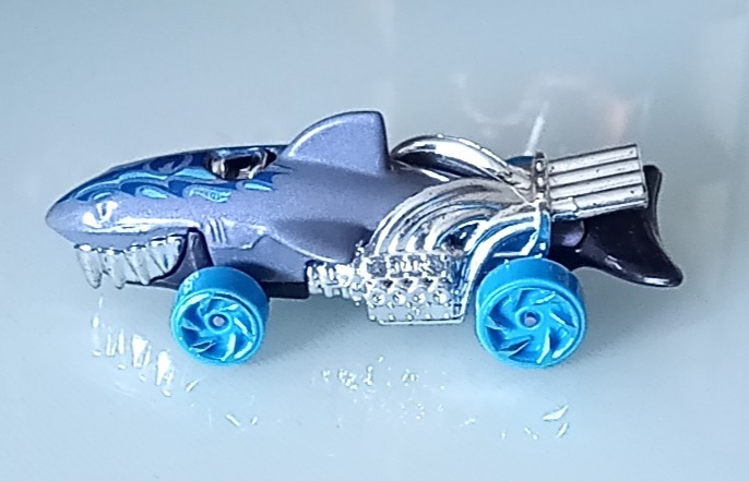Sharkruiser