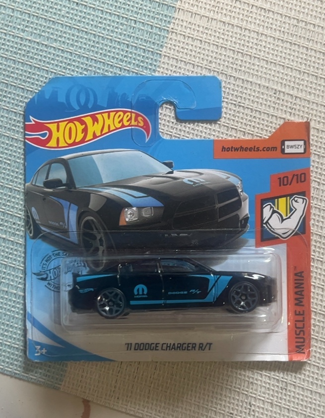 '11 Dodge Charger R/T (Black)