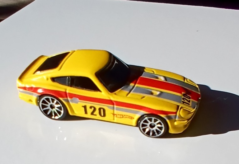 Datsun 240Z (Yellow)